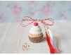 Martisor Pandantiv Cupcake cu frisca si cireasa