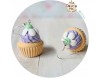 Cercei Cupcake lila cu floricica alba