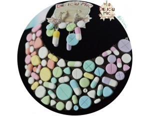 Colier Curcubeu pastel din Pastile