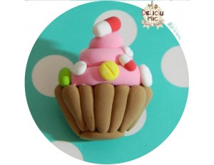 Brosa Handmade Cupcake cu Pastile