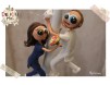 Figurine de tort Mire si Mireasa Medici Dentisti - se catara pe tort.