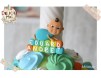 Lumanare de botez Winnie the Pooh cu bezele si marshmallows multicolore
