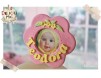 Marturie rama foto cu magnet, personalizata cu numele bebelusului si decorata cu floricele galbene
