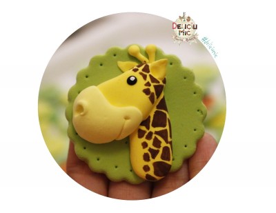 Marturie pentru botez magnet cu tematica "Jungla" - girafa handmade