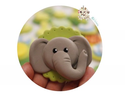 Marturie pentru botez magnet cu tematica "Jungla" - elefant handmade