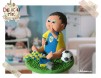 Figurina de tort Baietel in echipament de fotbal cu minge, fluier si fular 