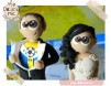 Figurine de tort pentru nunta - Mire microbist, Mireasa si fetita lor