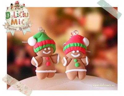 Gingerbread Man cu caculite colorate - Cercei handmade