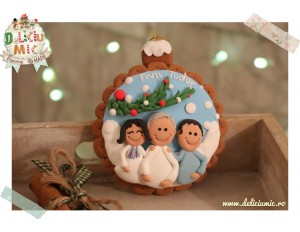 "Sarbatori in familie" - glob pentru brad personalizat