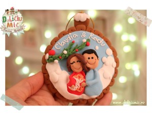"In 2" - Glob personalizat pentru brad