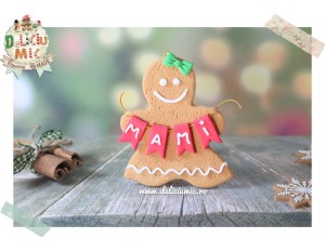 Decoratiune personalizata cu Numele "Christmas Gingerbread Woman" 