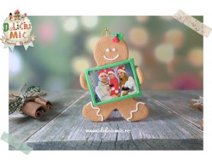 Decoratiune "Omulet de turta dulce cu Rama Foto verde"