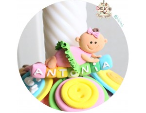 Marturie de botez magnet "Smiley Baby Girl" fetita cu tutu verde personalizata cu numele 